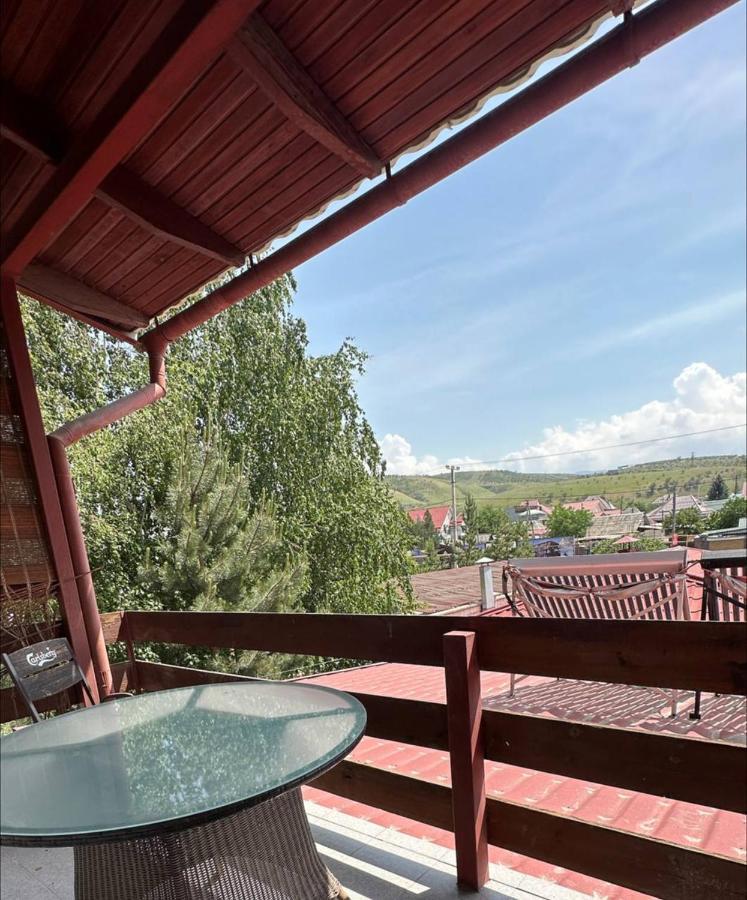 Tian-Shan Hotel Biškek Exteriér fotografie
