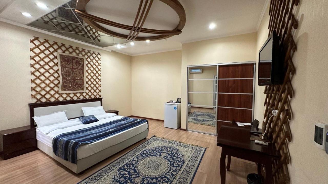 Tian-Shan Hotel Biškek Exteriér fotografie