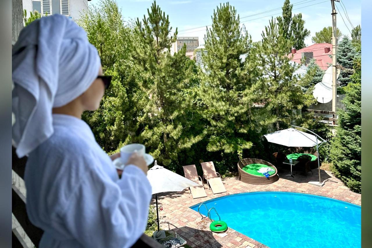Tian-Shan Hotel Biškek Exteriér fotografie