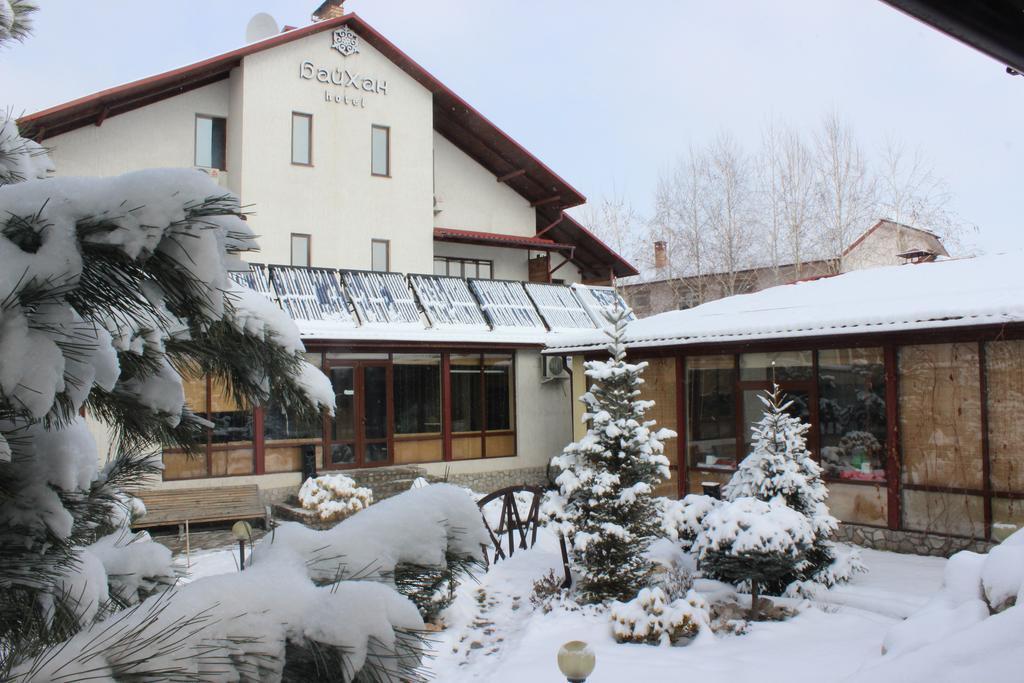 Tian-Shan Hotel Biškek Exteriér fotografie