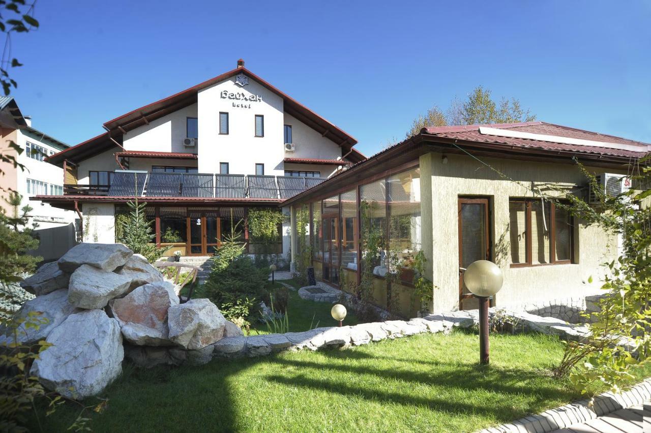 Tian-Shan Hotel Biškek Exteriér fotografie